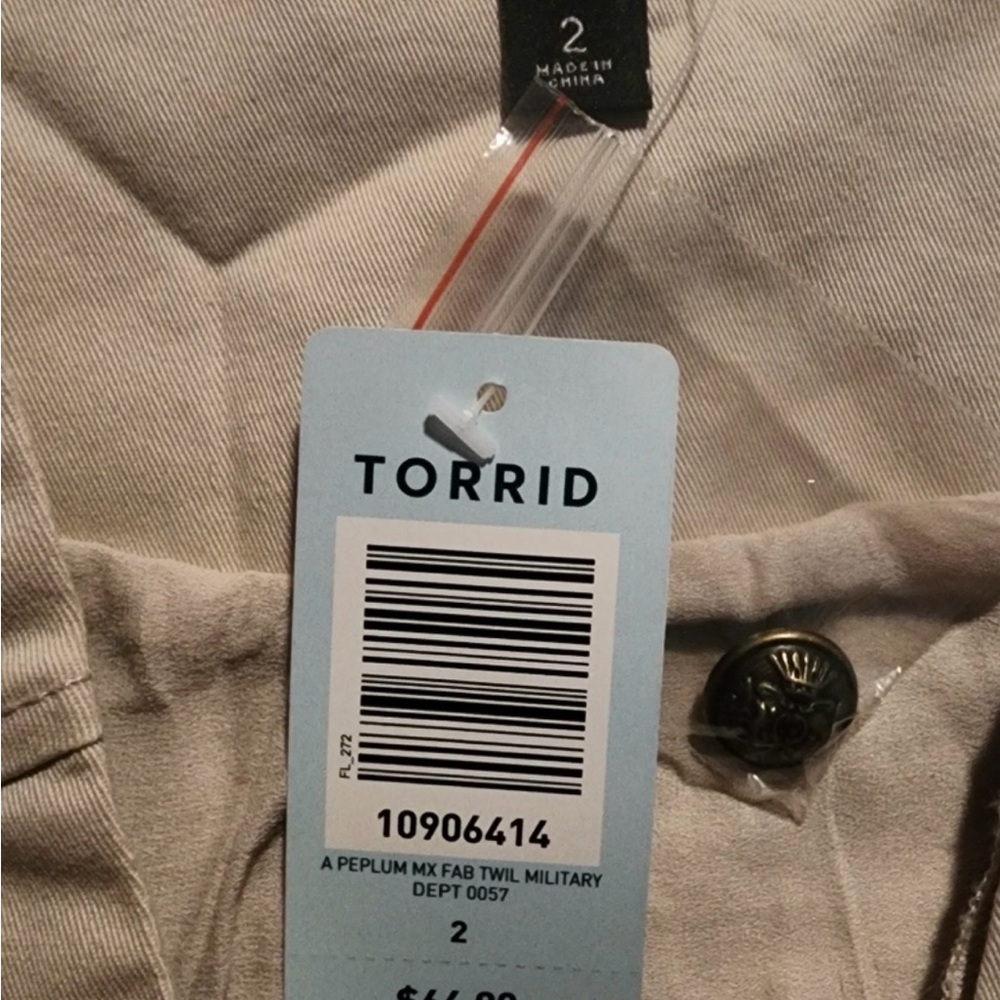 Size 2 Torrid Stretch Twill Military Beige Hi-Lo Peplum Flutter Hem Jacket NWT - Picture 6 of 6